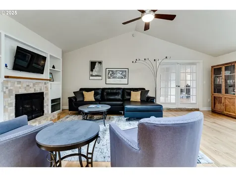 1705 Minda Drive Eugene OR 97401