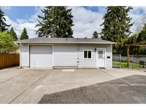 1705 Minda Drive Eugene OR 97401