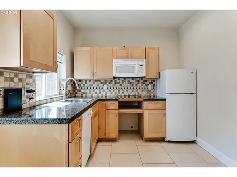 1705 Minda Drive Eugene OR 97401