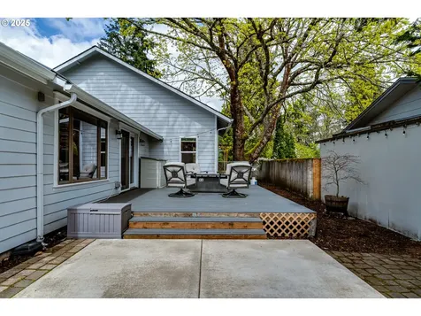 1705 Minda Drive Eugene OR 97401