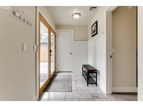 1705 Minda Drive Eugene OR 97401