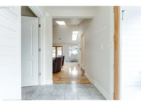 1705 Minda Drive Eugene OR 97401