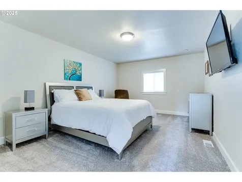 1705 Minda Drive Eugene OR 97401