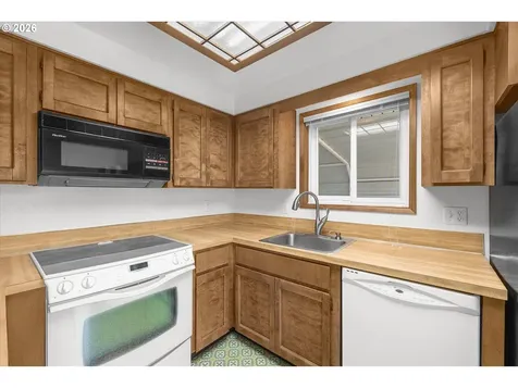 4405 SE Jefferson Street Milwaukie OR 97222