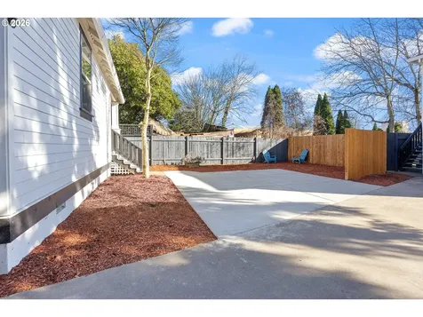 216 NE Tillamook Street Portland OR 97212