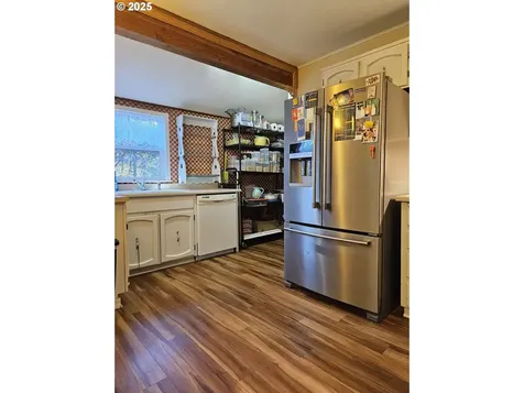1125 NE Galloway Street Mcminnville OR 97128