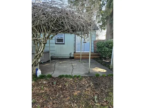1125 NE Galloway Street Mcminnville OR 97128