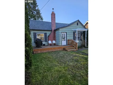 1125 NE Galloway Street Mcminnville OR 97128