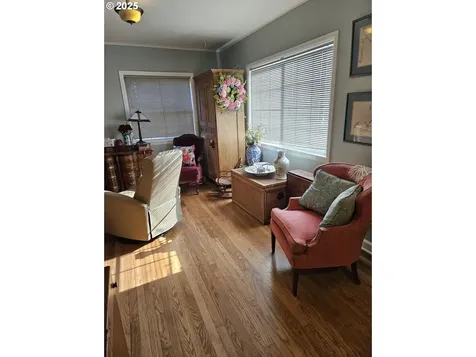 1125 NE Galloway Street Mcminnville OR 97128