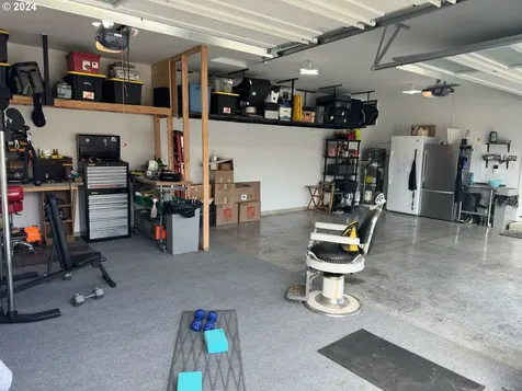 722 W 9th Street La Center WA 98629