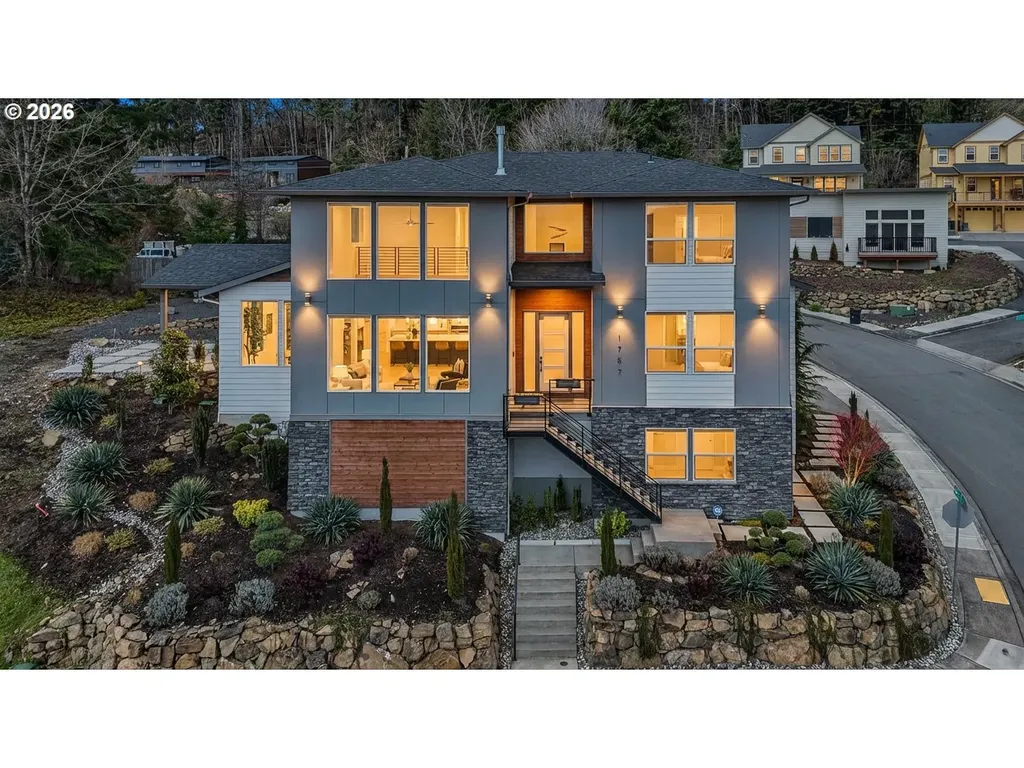 1757 N Columbia Ridge Way Washougal WA 98671