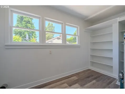4100 NE 42nd Avenue Vancouver WA 98661