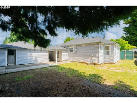 4100 NE 42nd Avenue Vancouver WA 98661