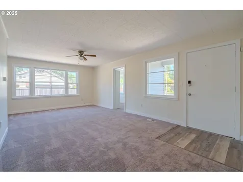 4100 NE 42nd Avenue Vancouver WA 98661