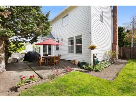 19737 Bennington Court West Linn OR 97068