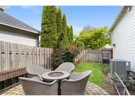 19737 Bennington Court West Linn OR 97068