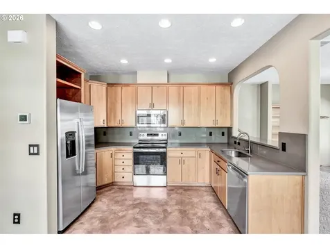 14375 SE Oregon Trail Drive Clackamas OR 97015