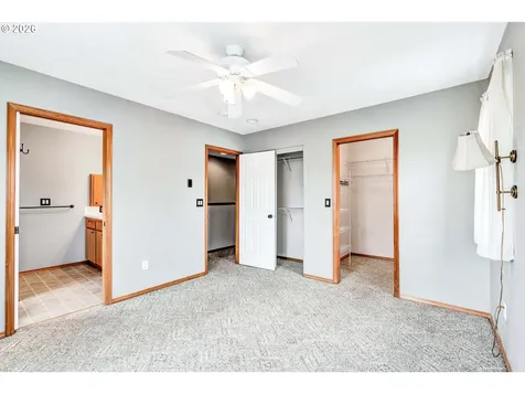 14375 SE Oregon Trail Drive Clackamas OR 97015