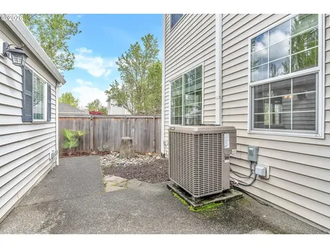 14375 SE Oregon Trail Drive Clackamas OR 97015