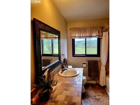570 Drews Prairie Road Winlock WA 98596