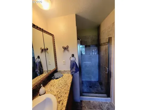 570 Drews Prairie Road Winlock WA 98596