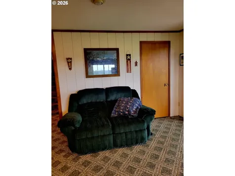 570 Drews Prairie Road Winlock WA 98596