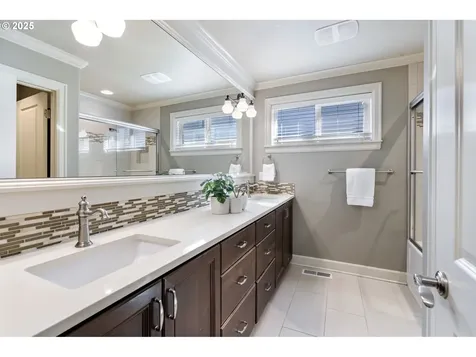 10183 NW Barnhart Lane Portland OR 97229