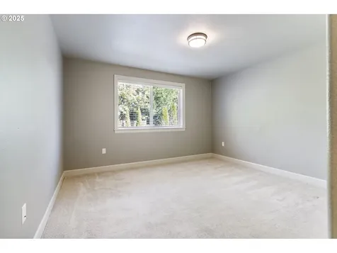 10183 NW Barnhart Lane Portland OR 97229