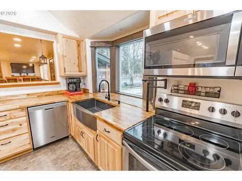 52585 Antler Lane La Pine OR 97739