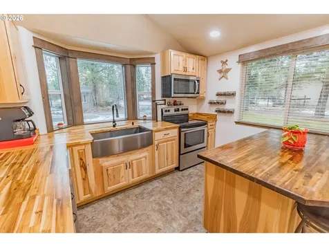 52585 Antler Lane La Pine OR 97739