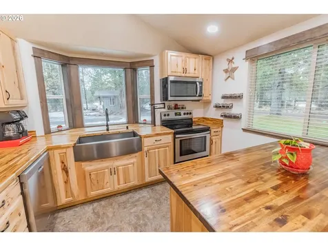 52585 Antler Lane La Pine OR 97739