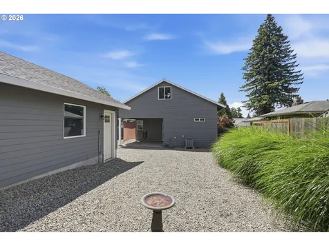 2821 G Drive Washougal WA 98671