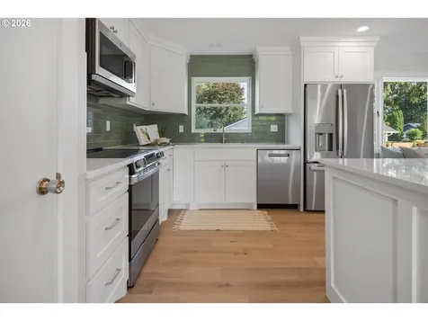 9375 SW Royal Woodlands Drive Beaverton OR 97005