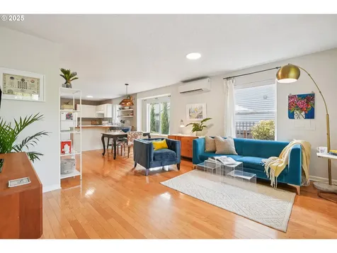 8358 N Hendricks Street Portland OR 97203