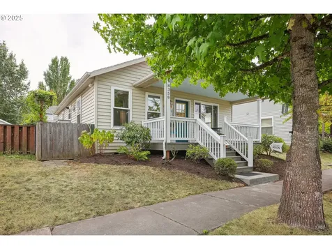 8358 N Hendricks Street Portland OR 97203