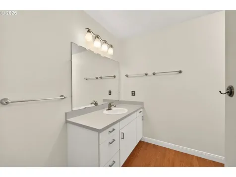1335 SW Russ Lane Mcminnville OR 97128
