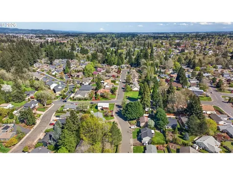 1335 SW Russ Lane Mcminnville OR 97128