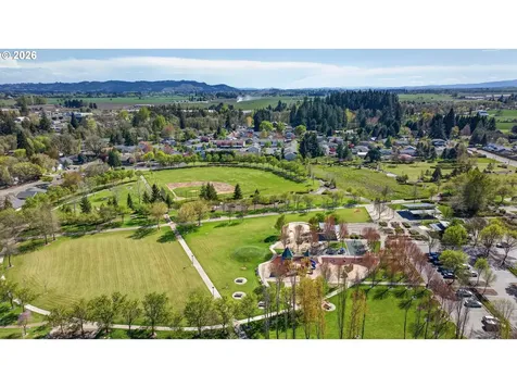 1335 SW Russ Lane Mcminnville OR 97128