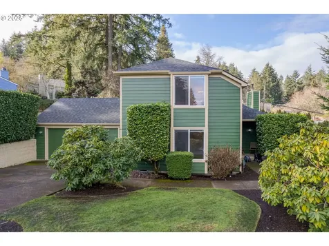 2290 Corinthian Court Eugene OR 97405