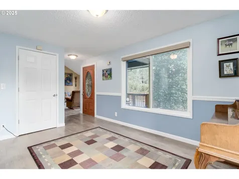2290 Corinthian Court Eugene OR 97405