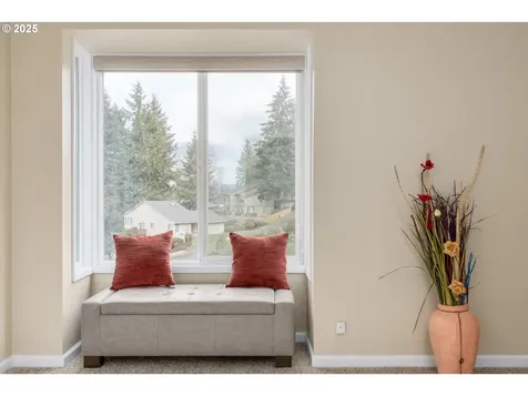 2290 Corinthian Court Eugene OR 97405