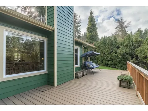2290 Corinthian Court Eugene OR 97405