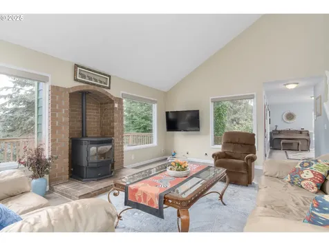 2290 Corinthian Court Eugene OR 97405