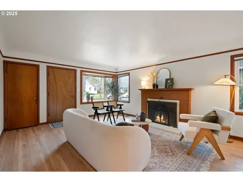 2039 N Dekum Street Portland OR 97217