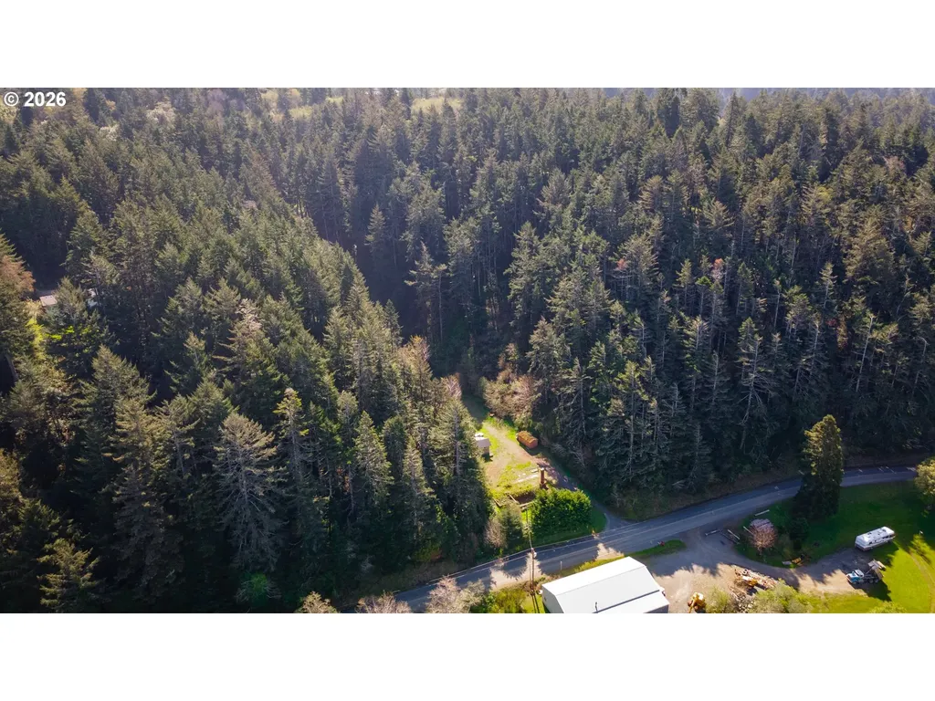 28515 Mateer Road Gold Beach OR 97444