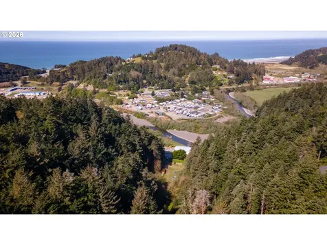 28515 Mateer Road Gold Beach OR 97444