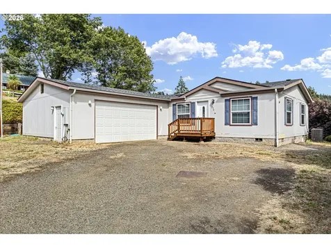 475 3rd Street Elkton OR 97436
