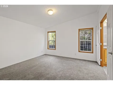 475 3rd Street Elkton OR 97436