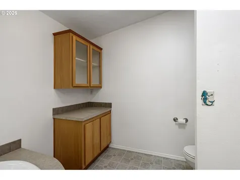 475 3rd Street Elkton OR 97436