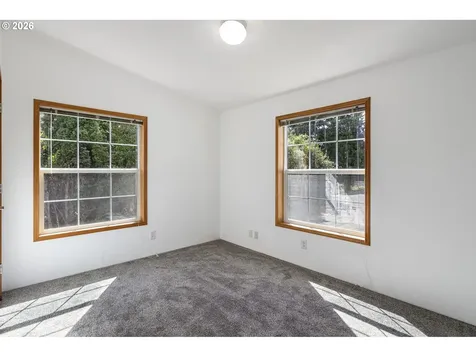 475 3rd Street Elkton OR 97436